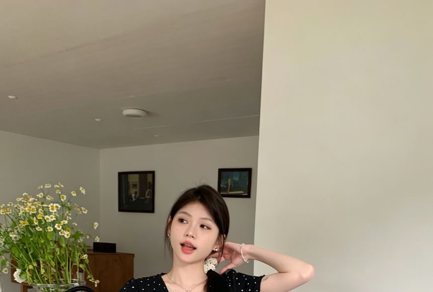 Short Sleeve V-Neck Dotted Panel Top