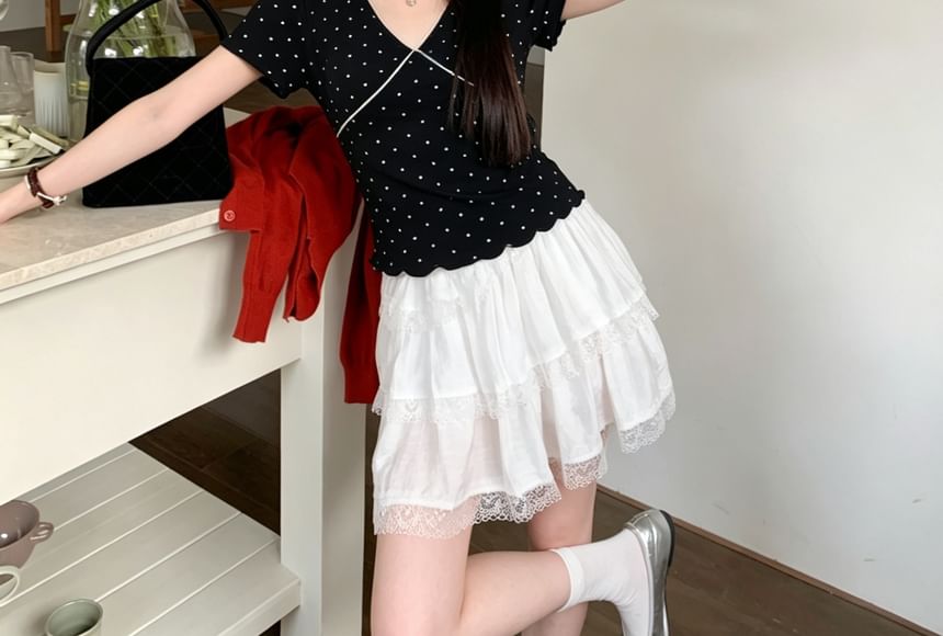 Short Sleeve V-Neck Dotted Panel Top