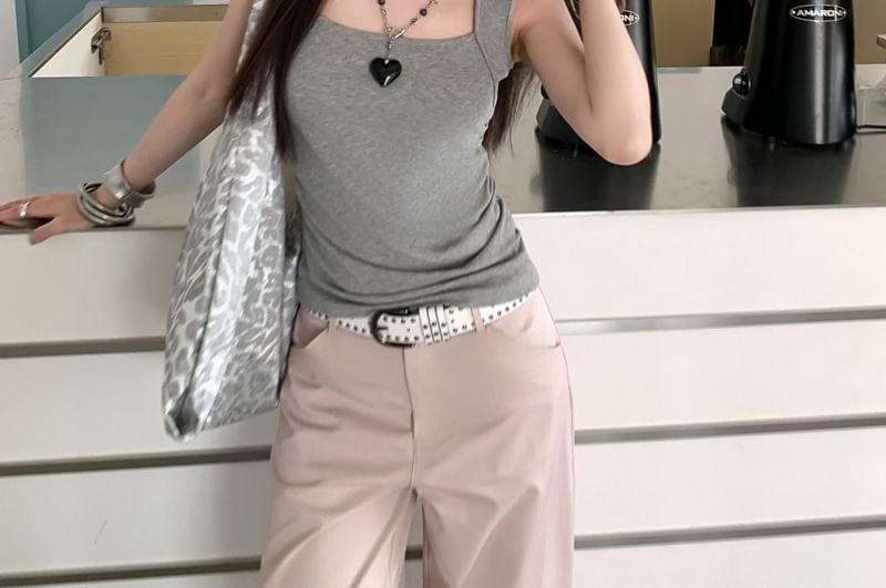 Sleeveless Square Neck Plain Crop Top