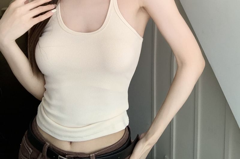 Scoop Neck Plain Crop Camisole Top