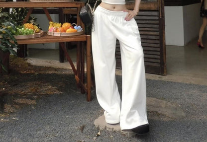 Cap-Sleeve Scoop Neck Lace Crop Top / Elastic Waist Plain Sweatpants