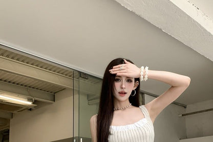 Set: Square Neck Patterned Contrast Frill Trim Crop Tank Top + Mid Rise Pleated Mini A-Line Skirt