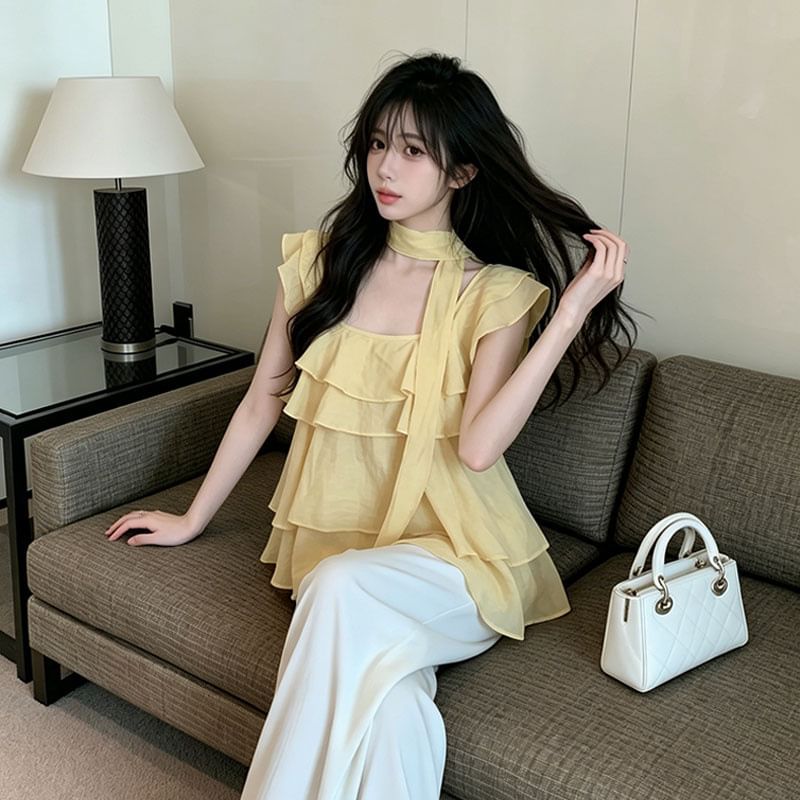 Short-Sleeve Square Neck Plain Ruffle Trim Blouse