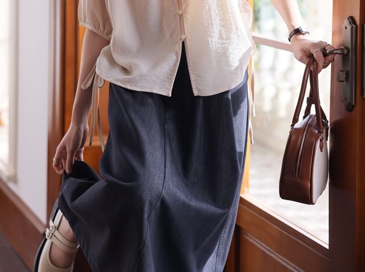Elbow-Sleeve Notch Neck Plain Button Blouse