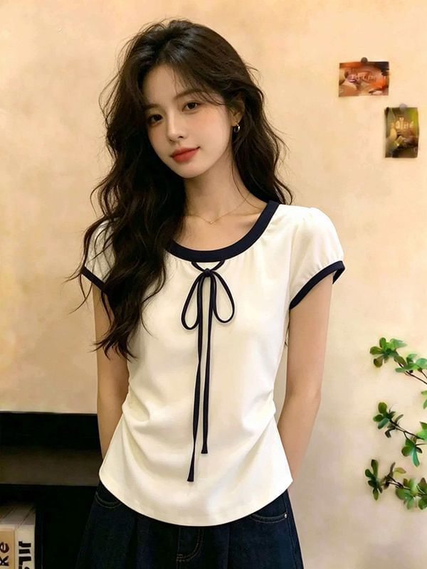 Short-Sleeve Round Neck Plain Bow T-Shirt