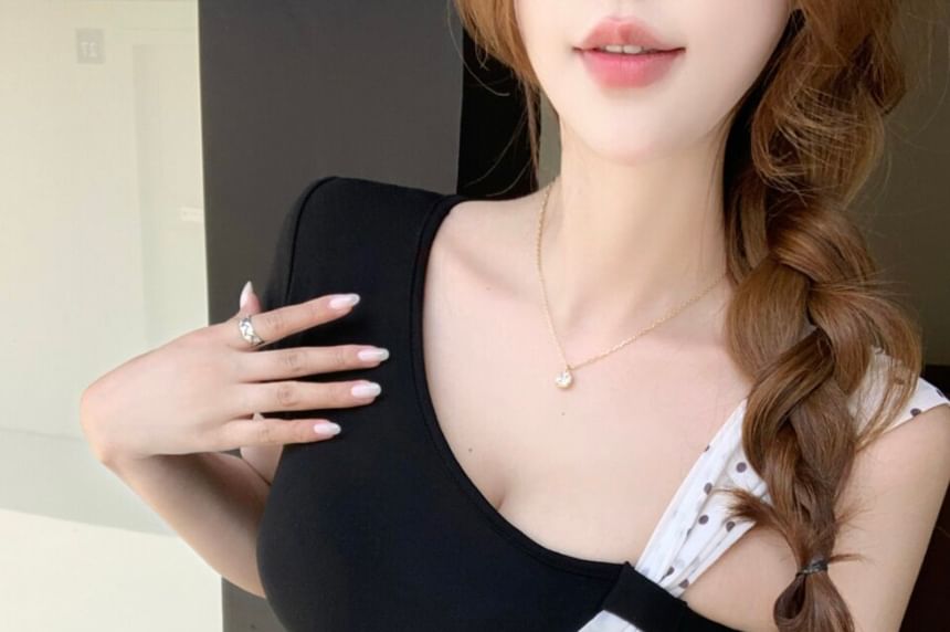 Short-Sleeve V-Neck Asymmetrical Polka Dot Panel Crop Top