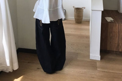 Short-Sleeve Square Neck Plain Asymmetrical Ruffle Hem Blouse