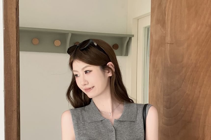 Collared Half-Buttoned Plain Knit Tank Top