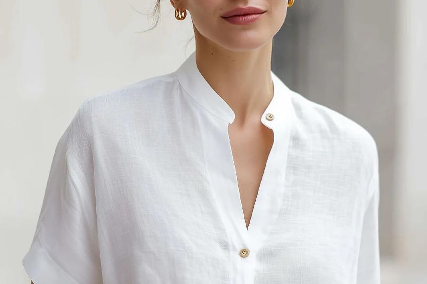 Short Sleeve Band Collar Blouse