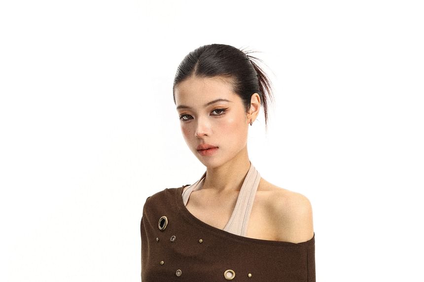 Mock Two Piece Halter Neck Off-Shoulder Grommet Crop Tee