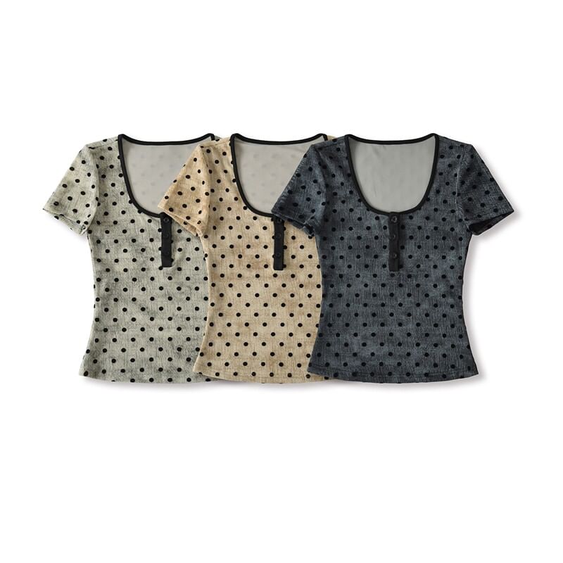 Short-Sleeve Scoop Neck Dotted Crop T-Shirt