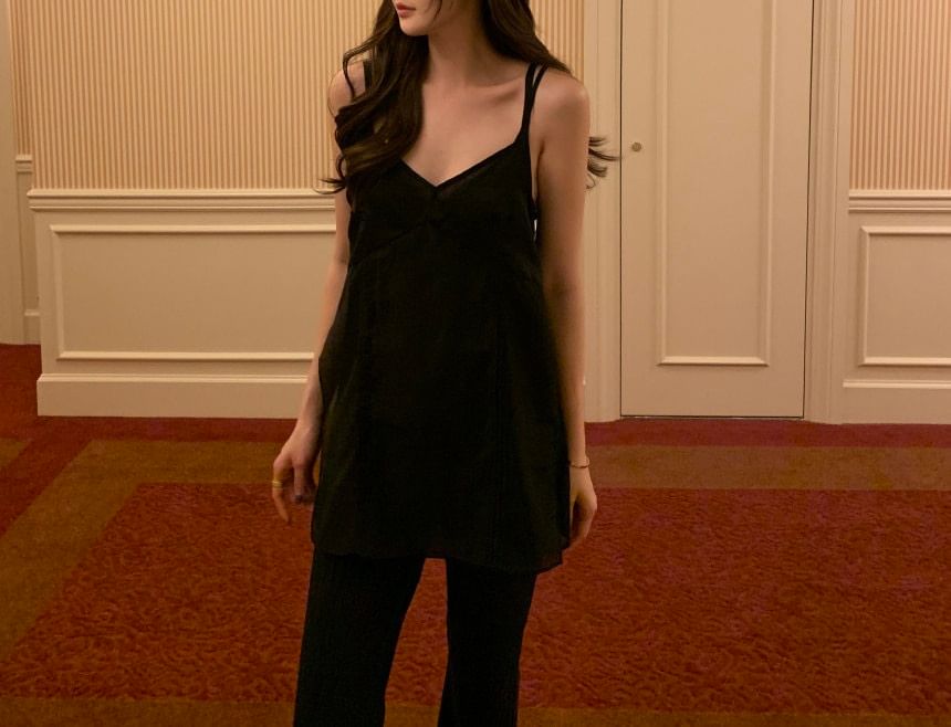 V-Neck Plain Flowy Camisole Top