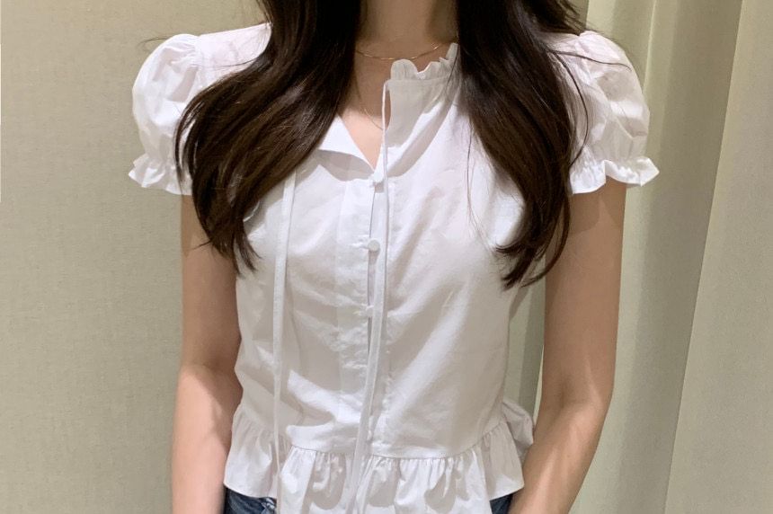 Puff-Sleeve Plain Ruffle Cropped Blouse
