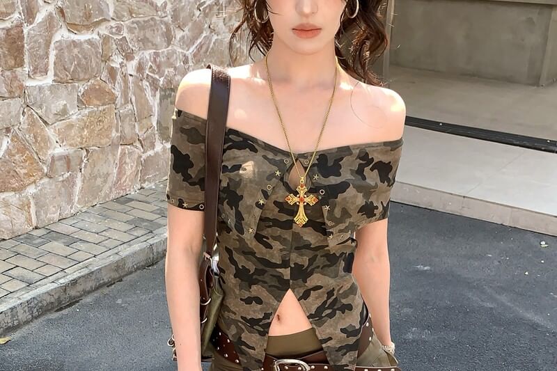 Short-Sleeve Off-Shoulder Camo Print Front-Slit T-Shirt