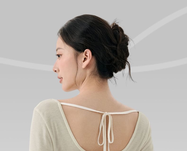Long-Sleeve Plain Open Back T-Shirt