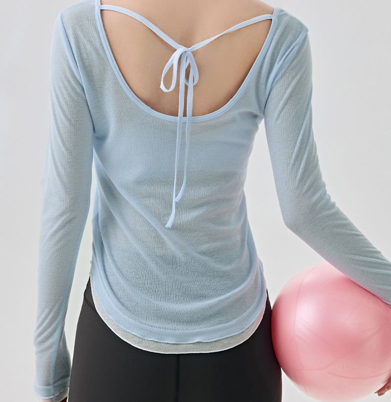 Long-Sleeve Plain Open Back T-Shirt
