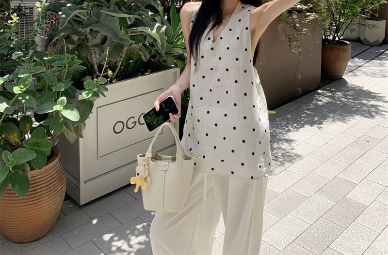V-Neck Sleeveless Dotted Top