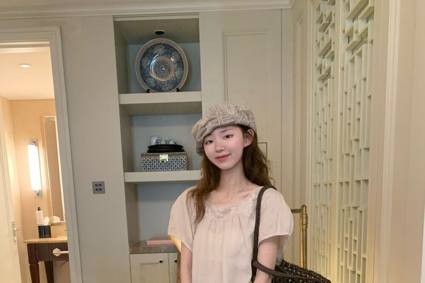 Short Sleeve Square Neck Lace Trim Top