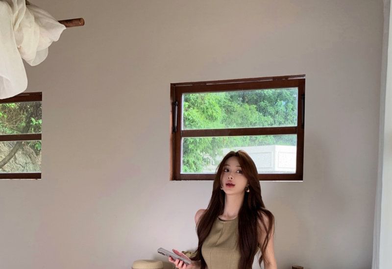 Round Neck Sleeveless Pleated Top with Pinstriped Wide Leg Pants Set