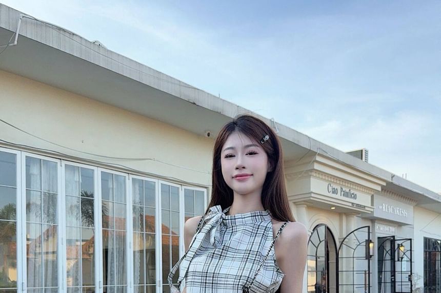 Set: Mock Neck Plaid Bow Halter Top with High Waist Mini Skirt