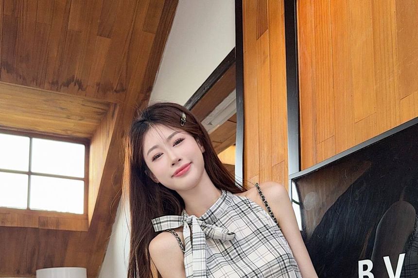 Set: Mock Neck Plaid Bow Halter Top with High Waist Mini Skirt