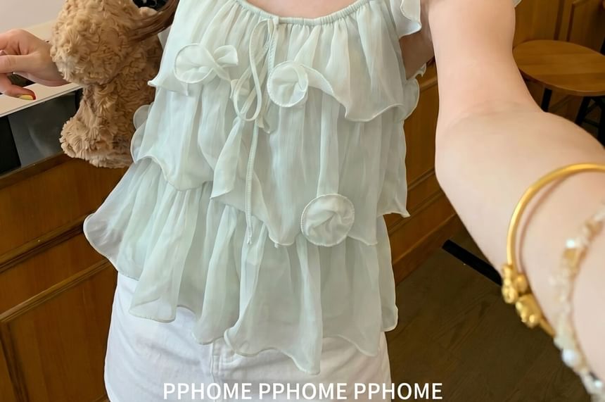 Puff Sleeve Scoop Neck Ruffle Blouse
