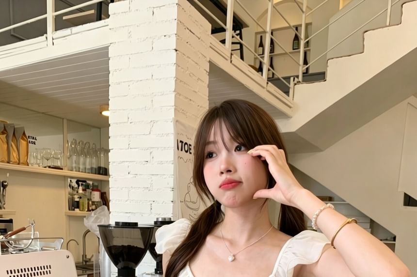 Puff Sleeve Scoop Neck Ruffle Blouse