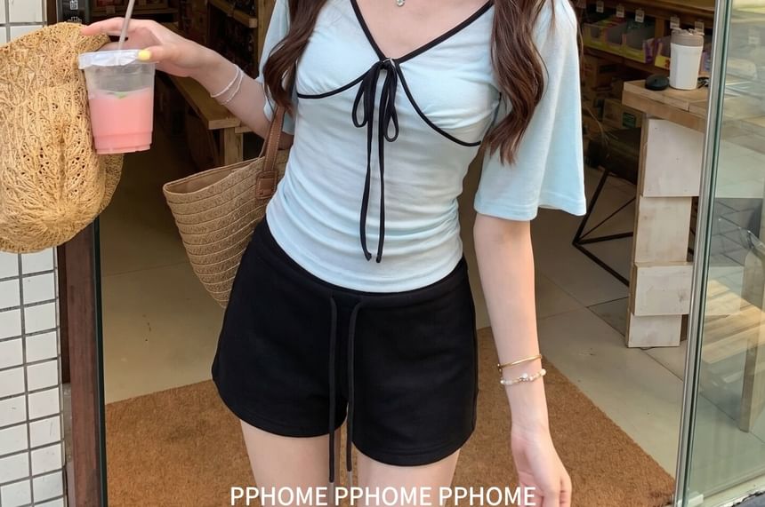 V-Neck Short Sleeve Contrast Trim Bow T-Shirt