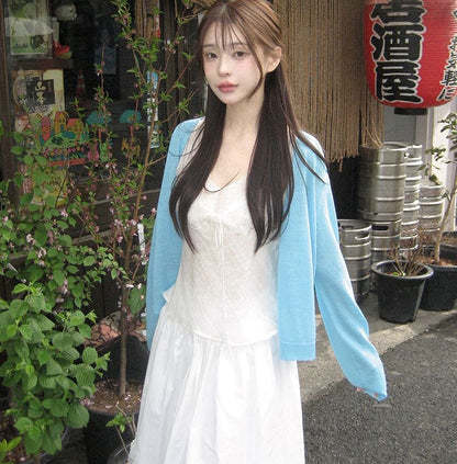 Lace Trim Sleeveless Blouse
