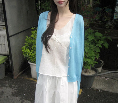 Lace Trim Sleeveless Blouse