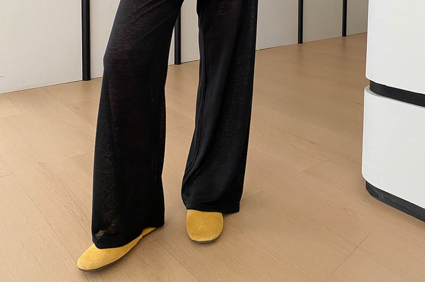 Set: Sleeveless Scoop Neck Knit Top + Flared Mid Rise Pants