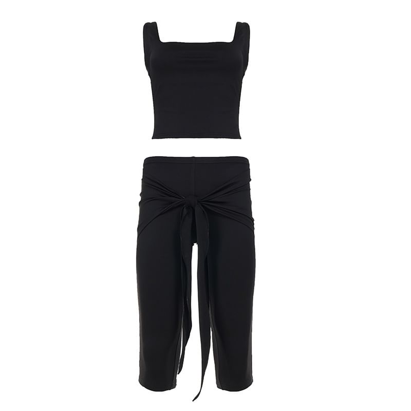 Square-Neck Tank and Knotted Capri Set