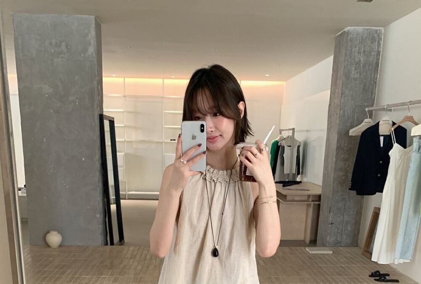 Frill Trim Halter Neck Solid Top