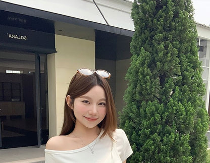 Off-Shoulder Short-Sleeve Solid Crop Tee