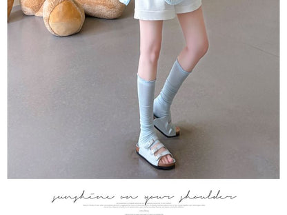 Maternity Elbow-Sleeve Crew Neck Eyelet Blouse & Wide Leg Shorts Set