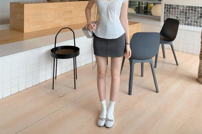 Short-Sleeved V-Neck Lace Trim Top