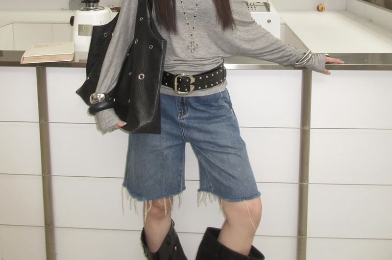 Long-Sleeved One-Shoulder Studded Top