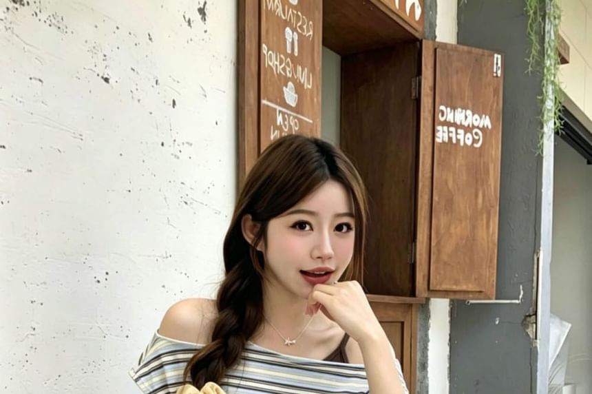 Cold Shoulder Striped Crop Tee - Mock Two Piece