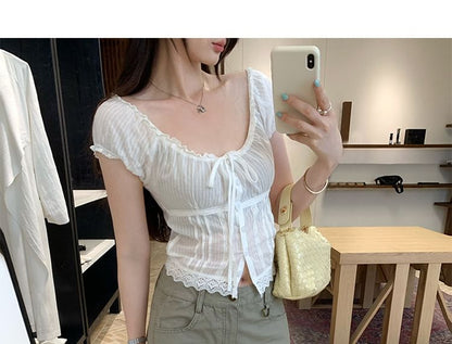 Lace Trim Button-Up Crop Blouse - Puff Sleeve