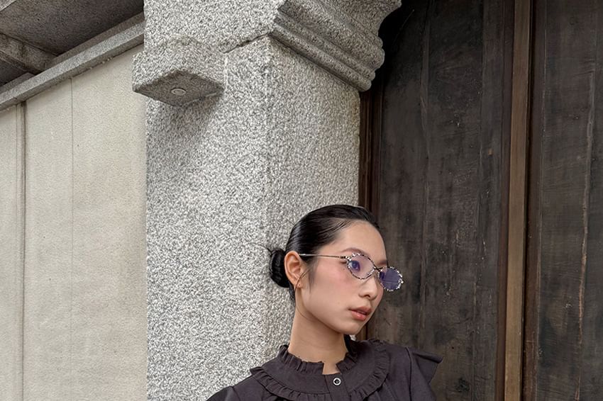 Cap-Sleeved Frill Trim Crop Button-Up Shirt