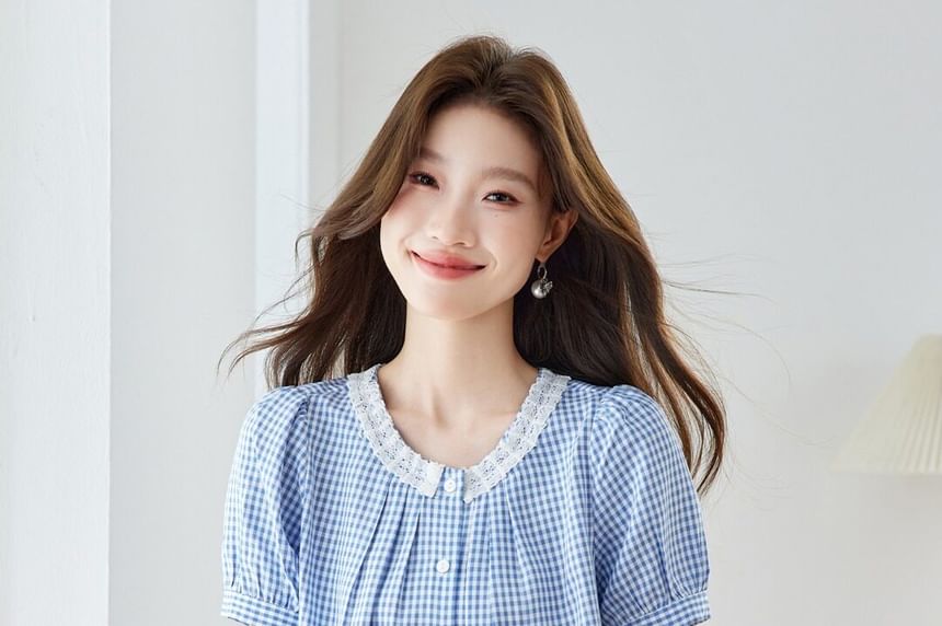 Puff-Sleeved Gingham Button-Up Blouse with Lace Trim