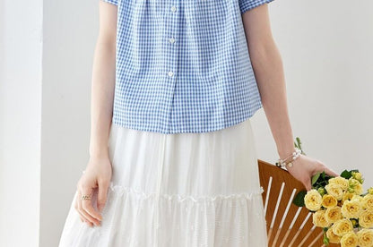 Puff-Sleeved Gingham Button-Up Blouse with Lace Trim