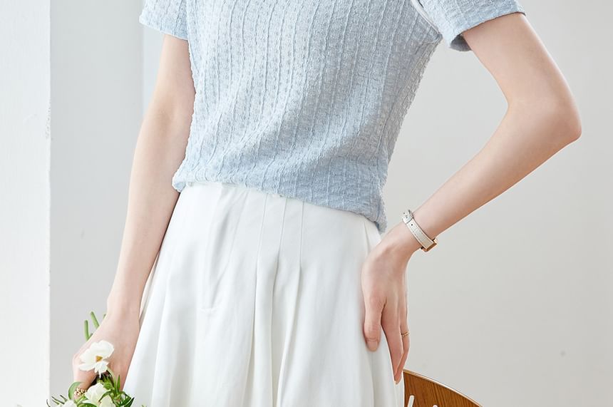 Crew Neck Contrast Trim Knit Top