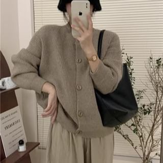 Round Neck Knit Cardigan