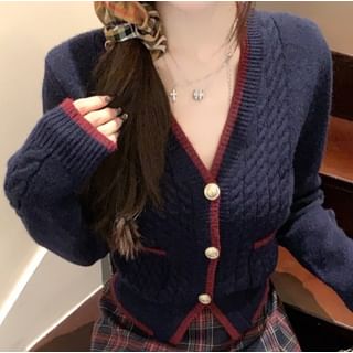 Contrast Trim Cable-Knit Cardigan / Plaid Pleated Mini Skirt