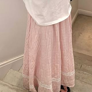 Long-Sleeve Round Neck Printed Tee / High Rise Gingham Lace Trim Midi A-Line Skirt