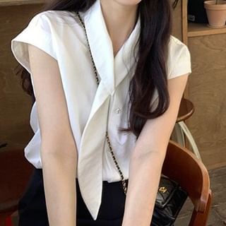Plain Button-Up V-Neck Short-Sleeved Blouse
