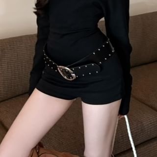 Slim Fit T-Shirt with Off-Shoulder, Long Sleeved, High Waist Skort Set