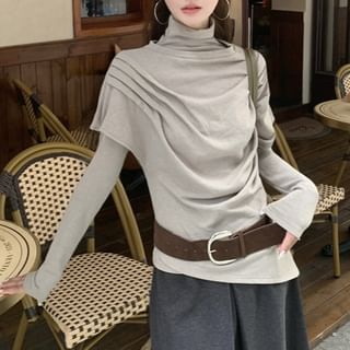 Mock Neck Long-Sleeve Tee and Crew Neck Short-Sleeve Top Duo
