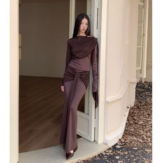 Boatneck Plain Top and High Waist Maxi Mermaid Skirt Set